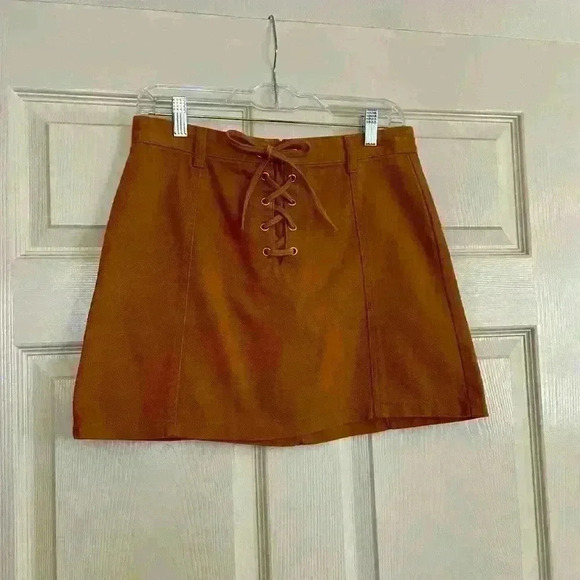 Forever 21 lace up skirt Size L - Picture 1 of 6